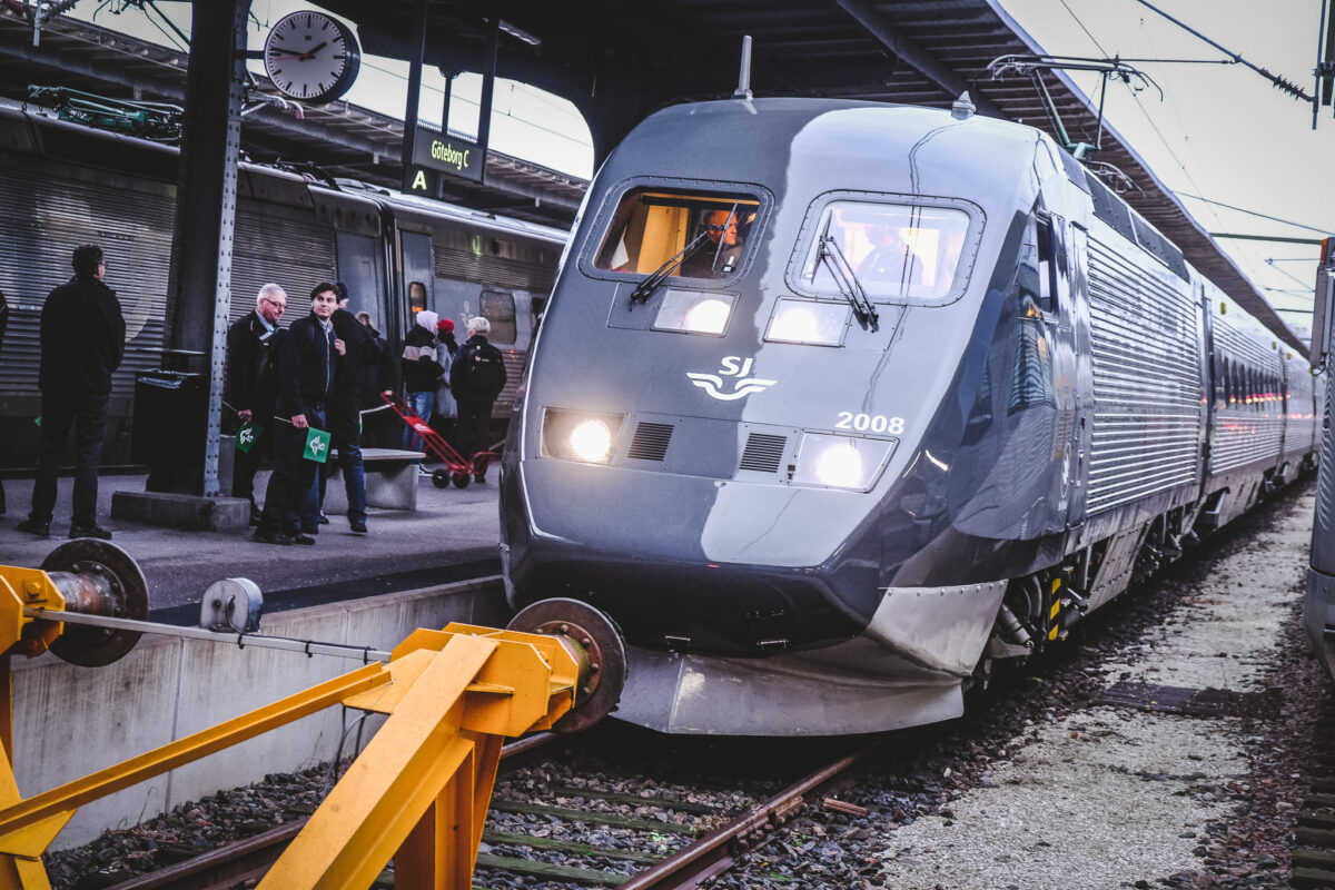 SJ nya x 2000 tåg