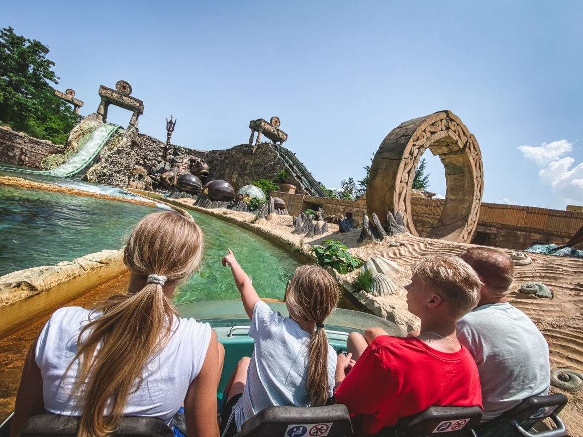 gardaland nöjespark italien