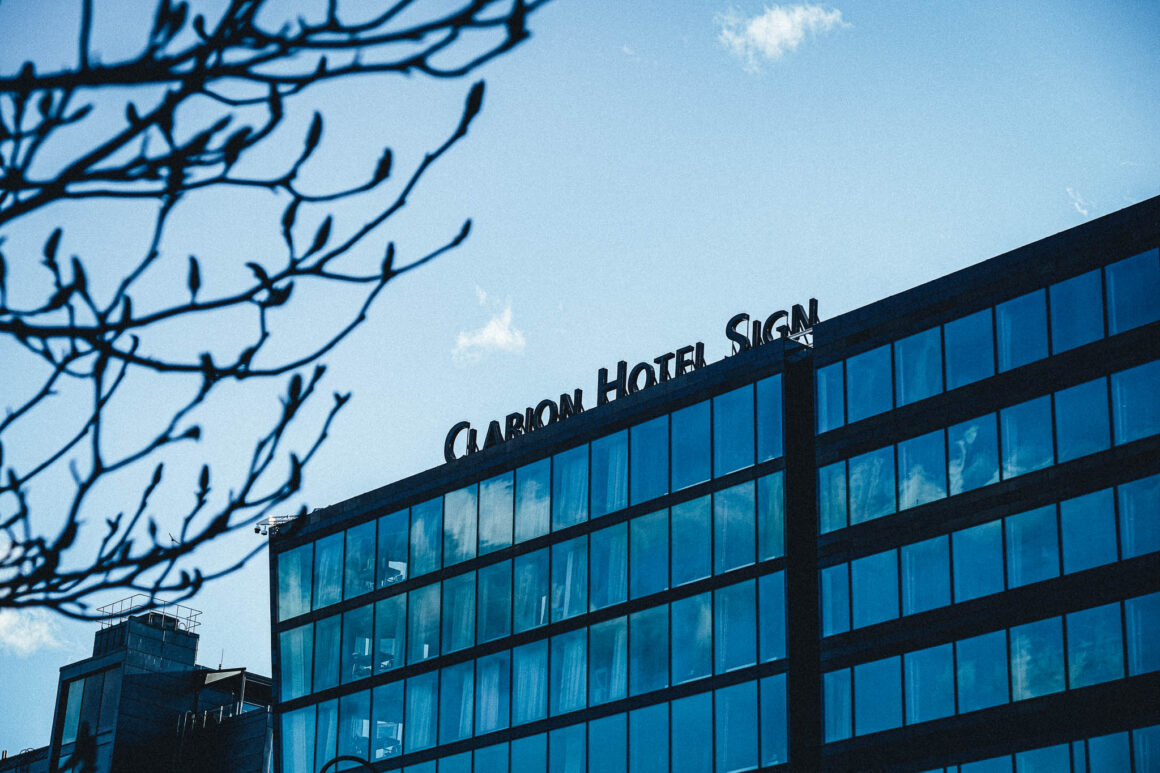 stockholm clarion sign